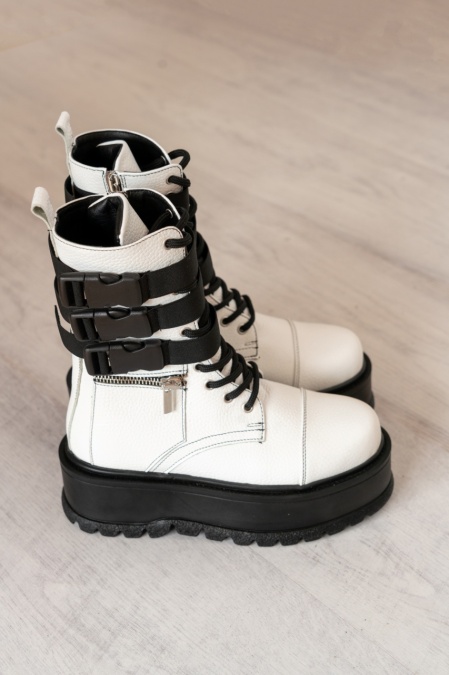 Ghete - London - White