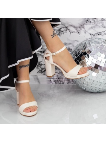 Γυναικεία σανδάλια μπεζ από οικολογικό δέρμα Julissa - Img 2