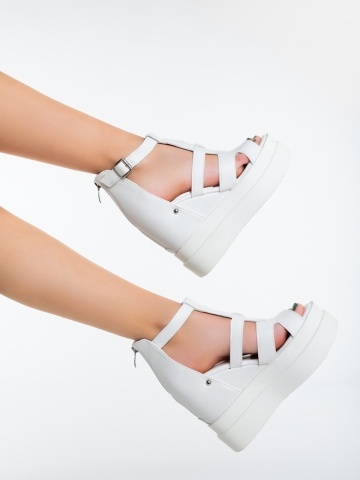 Γυναικεία σανδάλια λευκά από οικολογικό δέρμα Kavaria - Img 3