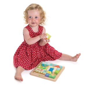 Puzzle cuburi din Lemn pentru Copii cu tematica Primavara – Garden Patch Puzzle în Ramă - Tender Leaf Toys - Img 4