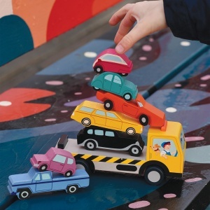 Mașinuțe Suprapuse – Joc de Stivuire din Lemn Stacking Cars - Tender Leaf Toys - Img 3
