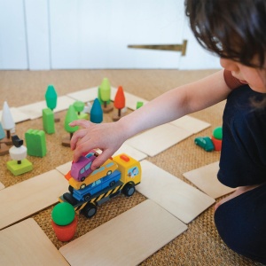 Mașinuțe Suprapuse – Joc de Stivuire din Lemn Stacking Cars - Tender Leaf Toys - Img 6