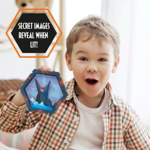 WOW! Pods - Figurină Mosasaurus cu POD Hexagonal UV & Senzor IR, Lumini Interactive, Colecționabilă - Img 4