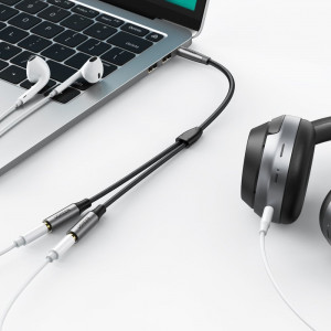Аудио сплитер UGREEN жак 3.5mm (мъжко) към 2x жак 3.5mm (женско) 0.2m черен (AV191 50253) - Img 2