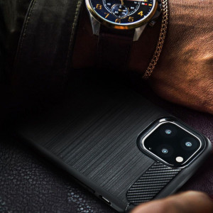 Силиконов гръб FORCELL Carbon - iPhone 13 черен - Img 4