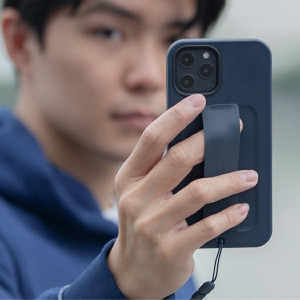 Гръб с лентов държач и каишка UNIQ Heldro с антимикробно покритие - iPhone 12 Pro Max бяла скреж - Img 12