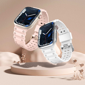 Каишка със стоманена закопчалка Triple Protection - Apple Watch 41mm Series 9 / 41mm Series 8 / 41mm Series 7 / 40mm Series 6 / 40mm SE / 40mm Series 5 / 40mm Series 4 / 38mm Series 3 / 38mm Series 2 / 38mm (1st gen) бял - Img 9