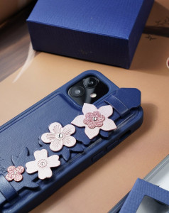 Гръб KINGXBAR Sweet с оригинални кристали Swarovski - iPhone 12 / 12 Pro зелен - Img 15