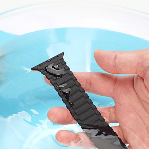 Магнитна силиконова каишка Dux Ducis Armor - Apple Watch 41mm Series 9 / 41mm Series 8 / 41mm Series 7 / 40mm Series 6 / 40mm SE / 40mm Series 5 / 40mm Series 4 / 38mm Series 3 / 38mm Series 2 / 38mm (1st gen) черен / оранжев - Img 8