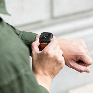 Калъф за корпус UNIQ Garde - Apple Watch 45mm Series 8 / 45mm Series 7 прозрачен - Img 5
