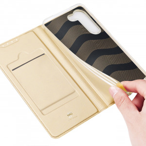 Калъф тип книга DUX DUCIS Skin Pro - Samsung Galaxy S23+ златист - Img 8