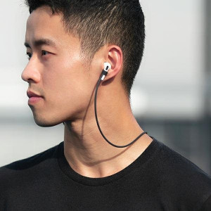 Силиконов калъф за слушалки UNIQ Vencer - AirPods 3 бежов - Img 4