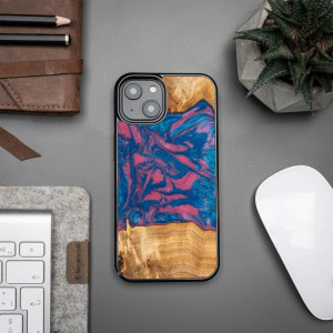 Дървен гръб BEWOOD Unique Wood and Resin - iPhone 14 Vegas розов / син - Img 2