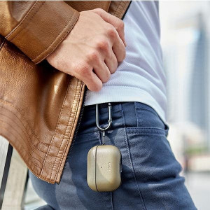 Калъф за слушалки от естествена кожа UNIQ Terra - AirPods Pro червен - Img 5