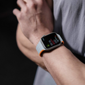 Магнитна каишка Dux Ducis LD - Apple Watch 41mm Series 9 / 41mm Series 8 / 41mm Series 7 / 40mm Series 6 / 40mm SE / 40mm Series 5 / 40mm Series 4 / 38mm Series 3 / 38mm Series 2 / 38mm (1st gen) сив / оранжев - Img 6