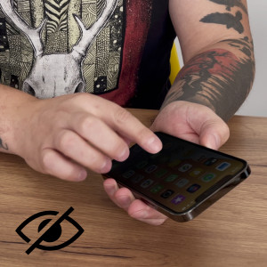 Закален стъклен протектор WOZINSKY с филтър за поверителност - iPhone 15 с черна рамка - Img 2