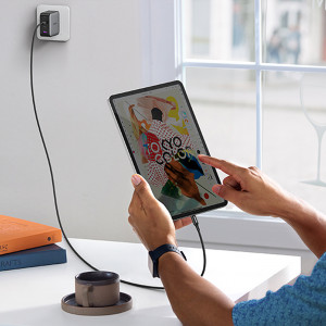Кабел за зареждане и данни с оплетка UGREEN US557 USB Type C към USB Type C Power Delivery 100W 1m черен - Img 3