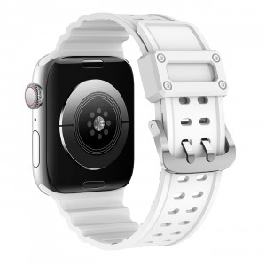 Каишка със стоманена закопчалка Triple Protection - Apple Watch 41mm Series 9 / 41mm Series 8 / 41mm Series 7 / 40mm Series 6 / 40mm SE / 40mm Series 5 / 40mm Series 4 / 38mm Series 3 / 38mm Series 2 / 38mm (1st gen) бял - Img 3