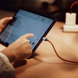 Кабел за зареждане и данни с оплетка UGREEN US294 USB Type C 2.0 към USB Type C 2.0 3A 1m червен - Img 9