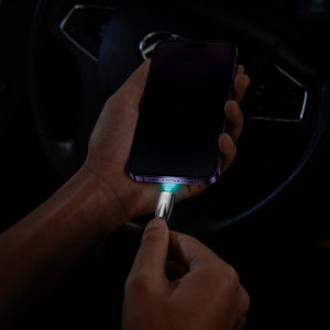 Кабел за зареждане и данни BASEUS Glimmer USB Type C към Lightning с бързо зареждане 480Mb/s Power Delivery 20W 2m черен - Img 9