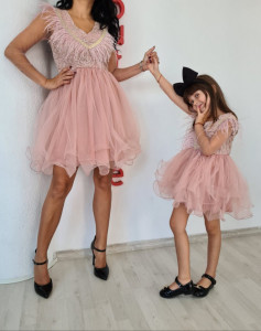 Preety Pink - Img 4
