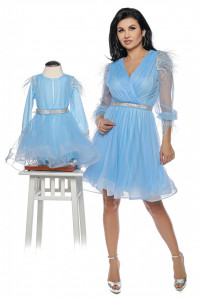 Set mama/fiica din tulle bleu cu pene - Img 3