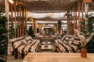Neverland Immersive Bar Experience with Champagne for Two
