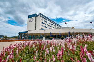 Two Night Break with Dinner, Afternoon Tea and Tickets to Windsor Castle for Two at the Crowne Plaza Reading East - Img 3