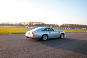 Drive An Aston Martin Replica DB5 and V8 Vantage - Img 3