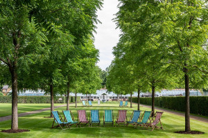Midweek Summer Golf Experience with 18 Holes, Breakfast and Lunch at The 5* Grove Hotel - Img 4