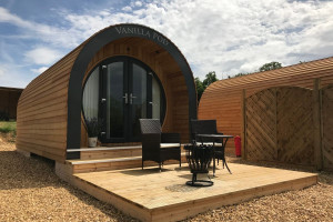 Two Night Luxury Glamping Pod Stay for Two at New Lodge Farm, Rockingham Forest - Img 4