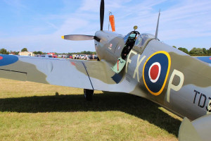 20 minute Fly With a Spitfire Experience