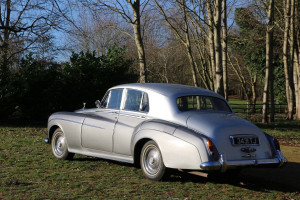 Full Day Classic Rolls Royce Self Drive Experience in the Surrey Hills - Img 4