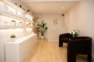 Luxury 60 Minute Treatment, Champagne and Sweet Treat for Two at The Gloss, Knightsbridge - Img 2