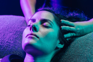 Tangled Hair Upper Body and Head Massage Experience at Lush Spa