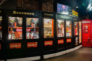 The Ultimate Beatles Experience - Magical Mystery Tour of Liverpool with Entry and Dining at the Famous Cavern Restaurant for Two - Img 4