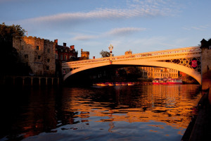 York Sightseeing River Cruise For Two - Img 4