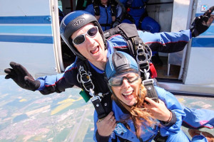 15000ft Ultimate Tandem Skydive - Img 3