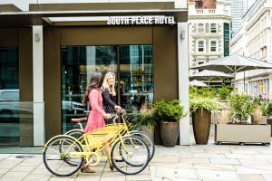 Luxury 5* London One Night Break with Champagne for Two at South Place Hotel - Img 4