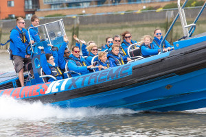 Thames Jet Boat Rush for Two - Img 4