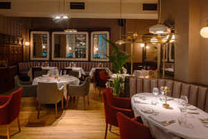 Two Course Lunch with Cocktail for Two at Maddox Tavern, Mayfair - Img 4