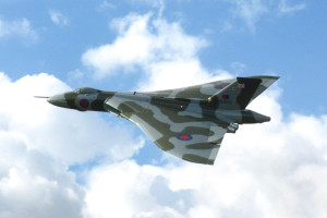 Fly the World's Only Vulcan Bomber Flight Simulator - 60 minutes - Img 3