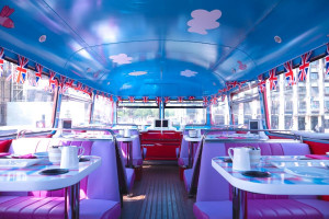 Peppa Pig Afternoon Tea Bus Tour for Two Adults and One Child - Img 4