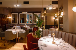 Three Course Meal with Prosecco for Two at Maddox Tavern, Mayfair - Img 4