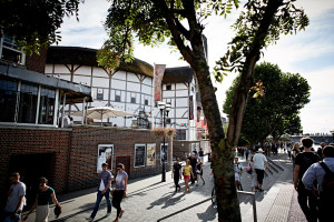 Guided Tour of Shakespeare's Globe Theatre for Two - Img 2
