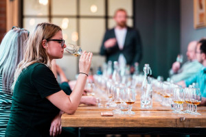Premium Fine & Aged Whisky Tasting for Two at Grain & Glass - Img 3