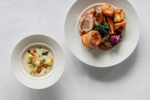 Bateaux London Three Course Thames Dinner Cruise with Wine for Two