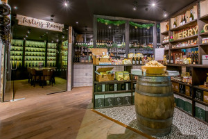 Italian Food and Red Wine Pairings for Two at Veeno - Img 2
