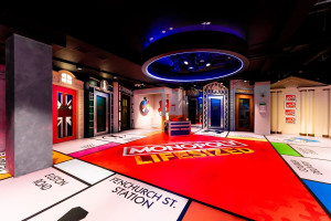Monopoly Lifesized Choice of All Boards Immersive Experience for Two - Peak - Img 4