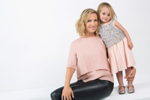 Mother and Daughter Photoshoot - Img 2